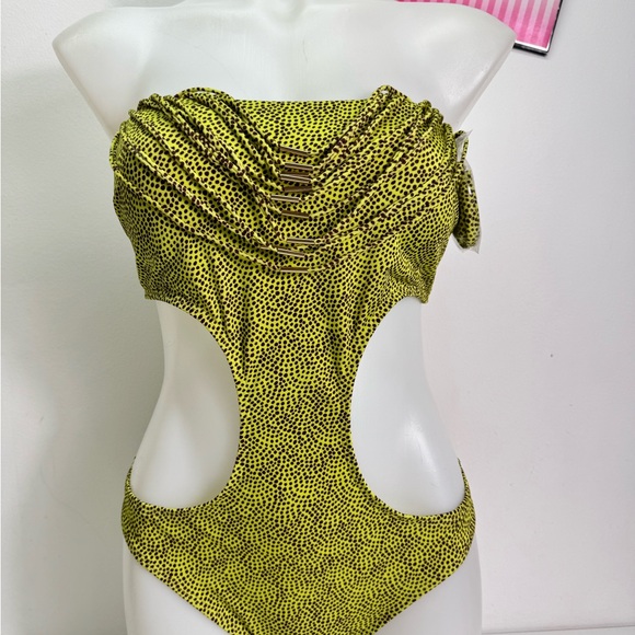 Victoria's Secret Yellow One Piece Swimsuit Sz M NWT